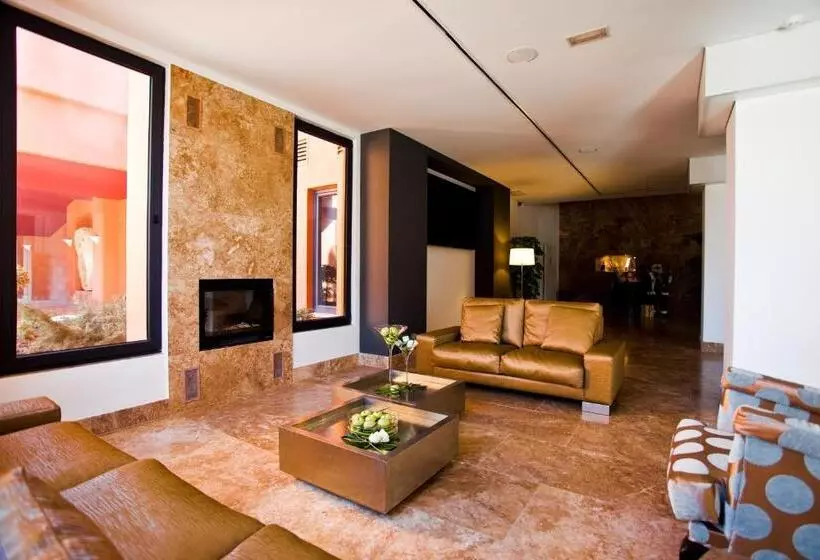 Отель & Winery Señorío De Nevada