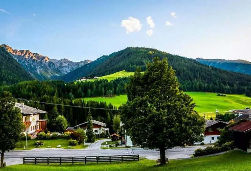 Panorama Hotel Cis   Bed And Breakfast