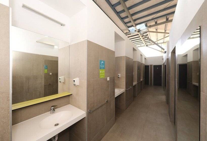 リゾートホテル Pine Beach Pakostane Glamping Homes   All Inclusive Light