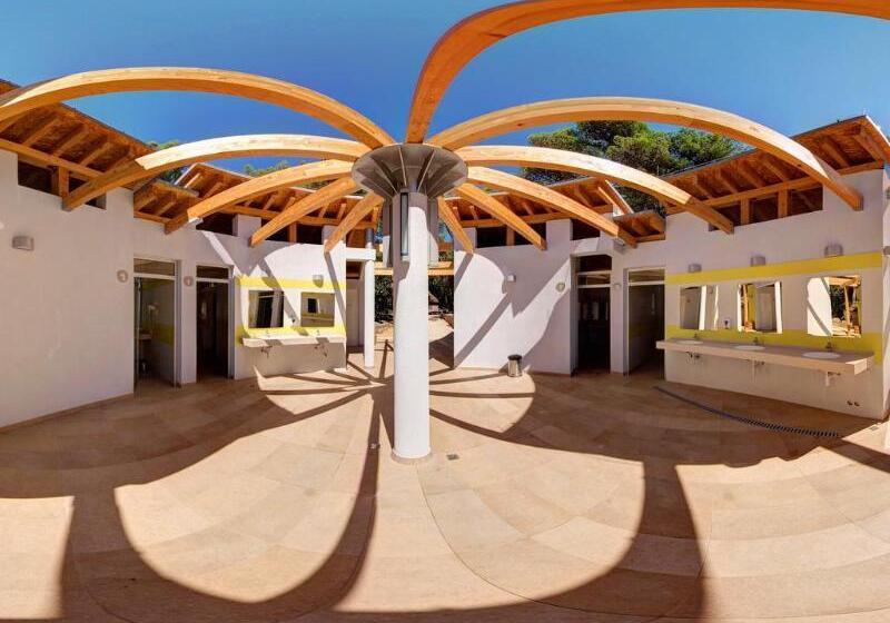 リゾートホテル Pine Beach Pakostane Glamping Homes   All Inclusive Light