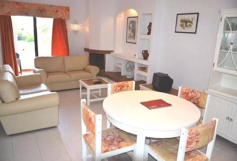 Ponta Grande Carvoeiro