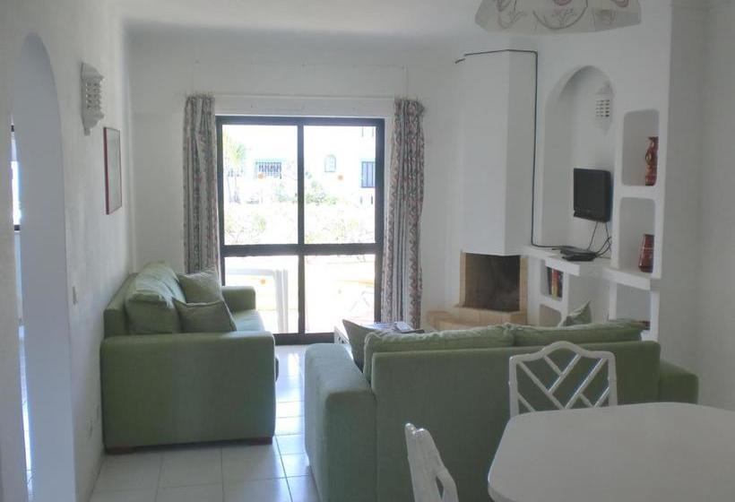 Ponta Grande Carvoeiro