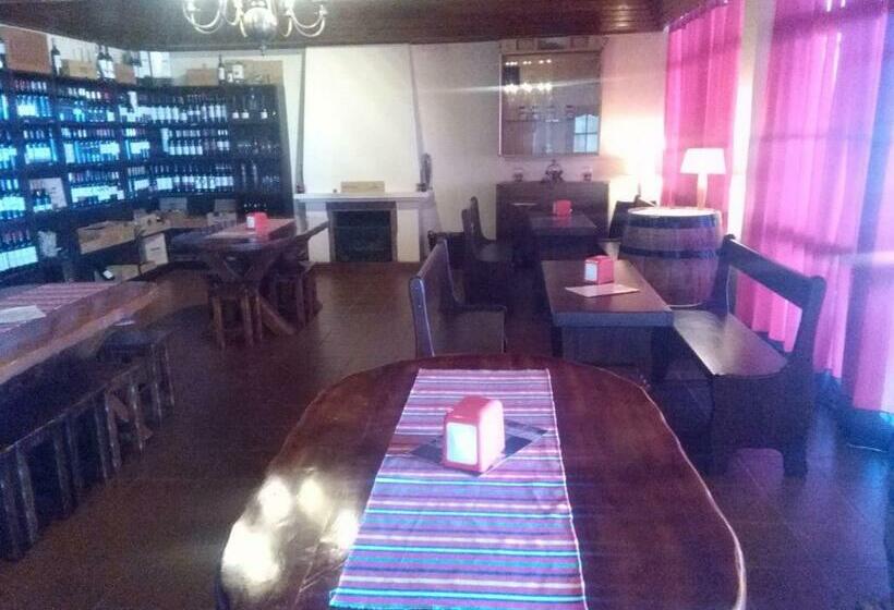 Резиденция Al Moniz