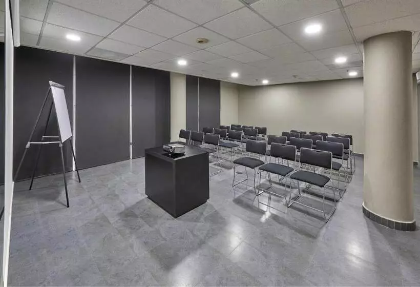 هتل City Express By Marriott Veracruz