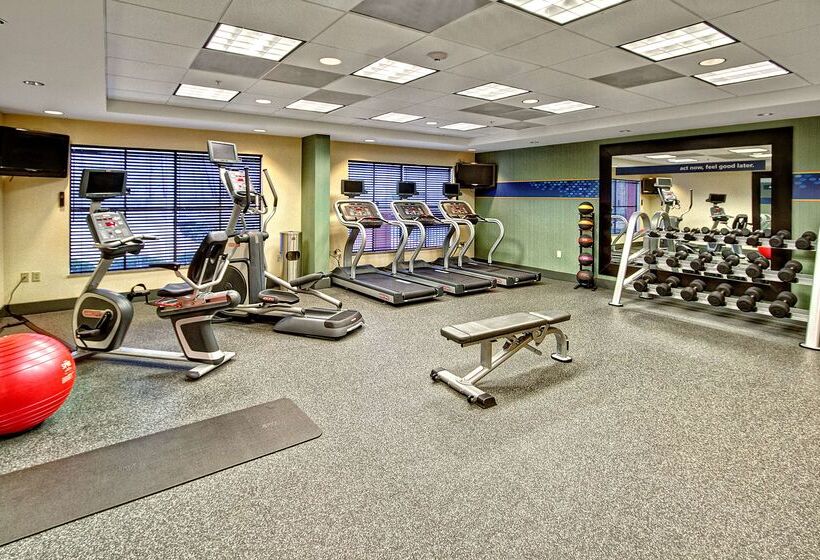 ホテル Hampton Inn Cleveland, Ms