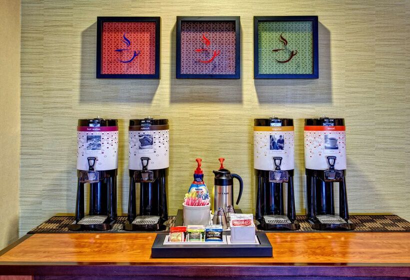 ホテル Hampton Inn Cleveland, Ms