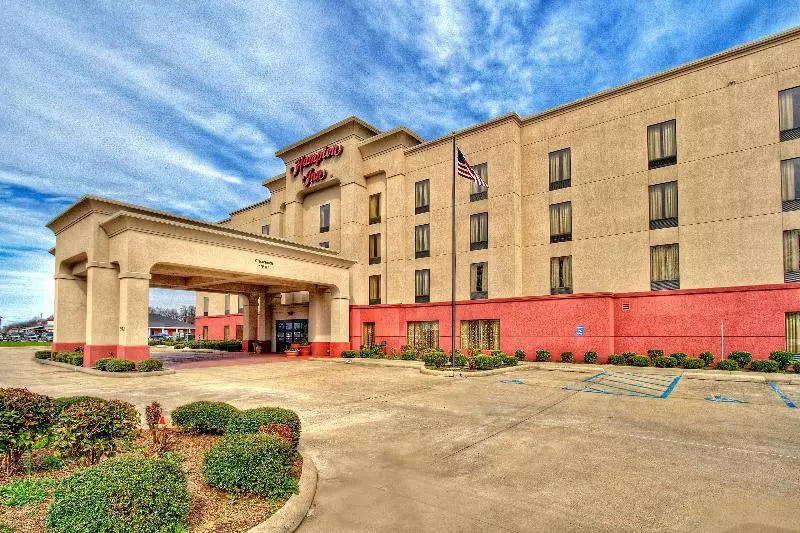 Отель Hampton Inn Cleveland, Ms