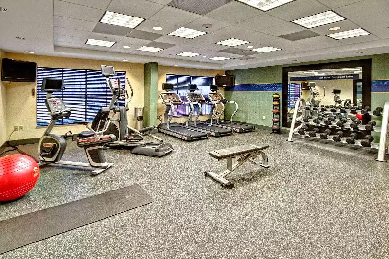 Отель Hampton Inn Cleveland, Ms