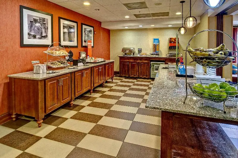 ホテル Hampton Inn Cleveland, Ms