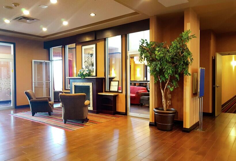 هتل Hampton Inn & Suites By Hilton Edmonton Intl Airport