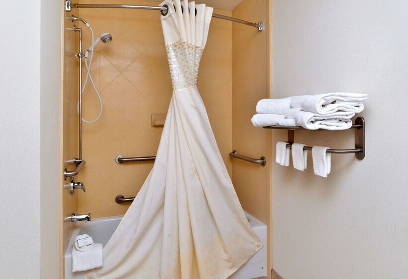 فندق Hampton Inn & Suites Daytonvandalia