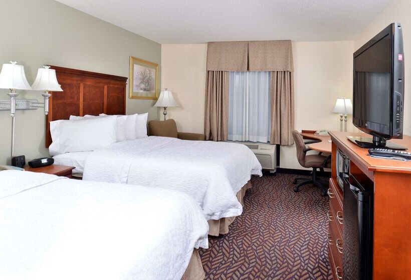 فندق Hampton Inn & Suites Daytonvandalia