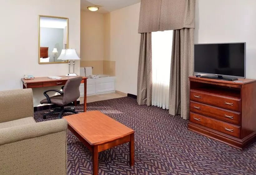 فندق Hampton Inn & Suites Daytonvandalia