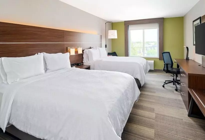 فندق Holiday Inn Express & Suites Dinuba West, An Ihg