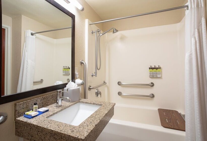 Holiday Inn Express Hotel & Suites Littleton, An Ihg