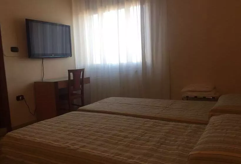 Отель La Casa Del Pellegrino