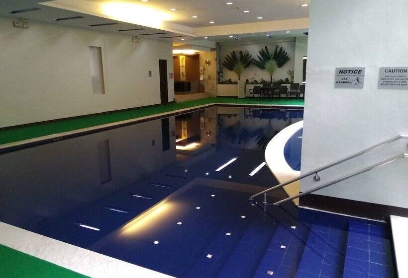 Hotel Millenia Suites