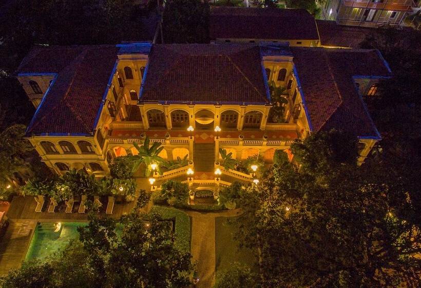 هتل Praya Palazzo