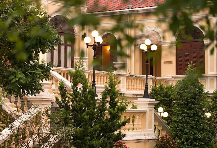 هتل Praya Palazzo