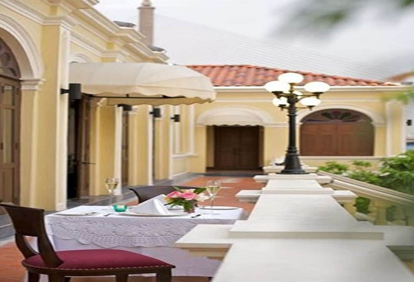 هتل Praya Palazzo