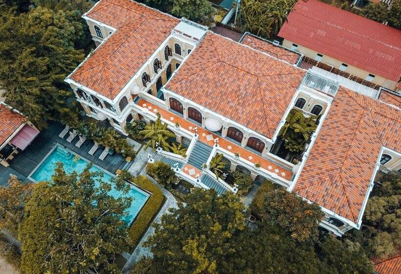 هتل Praya Palazzo