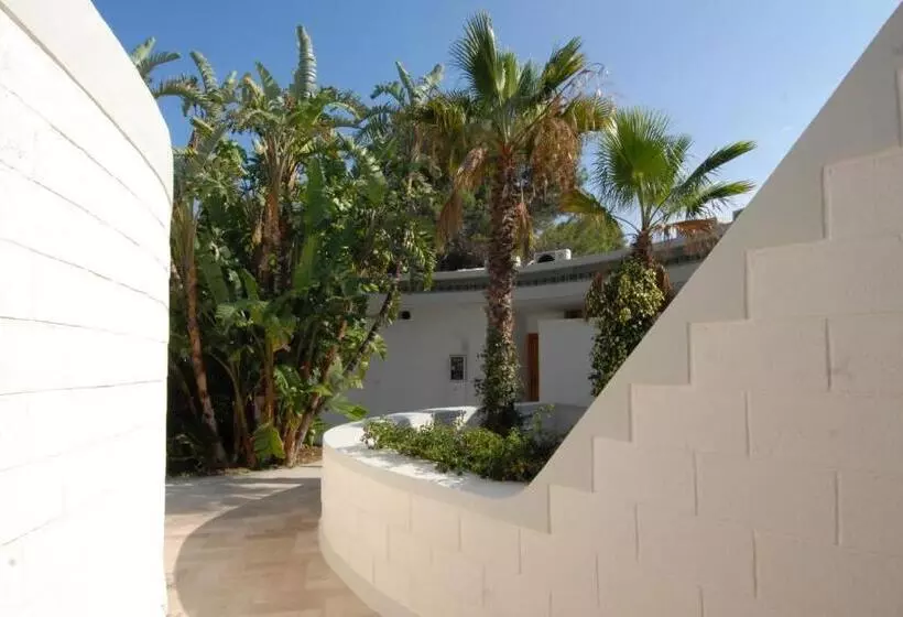 ホテル Valtur Baia Del Gusmay Beach Resort