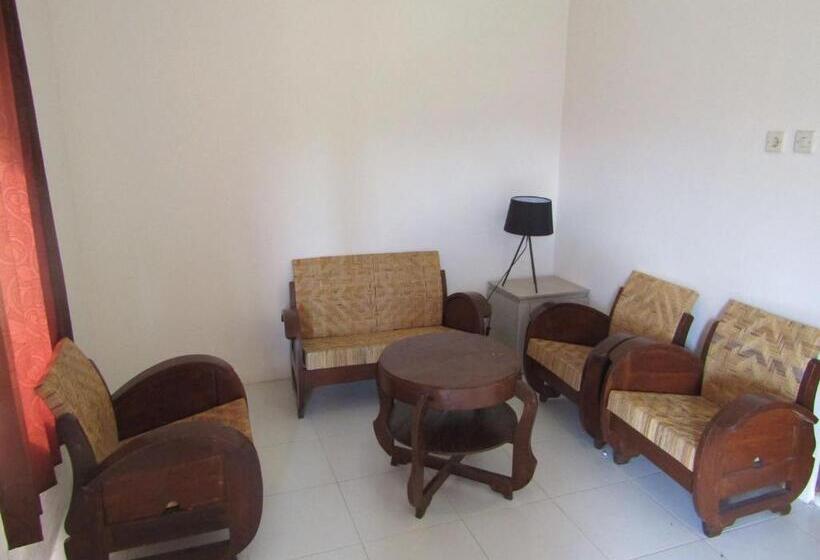 فندق Balkondes Bumiharjo