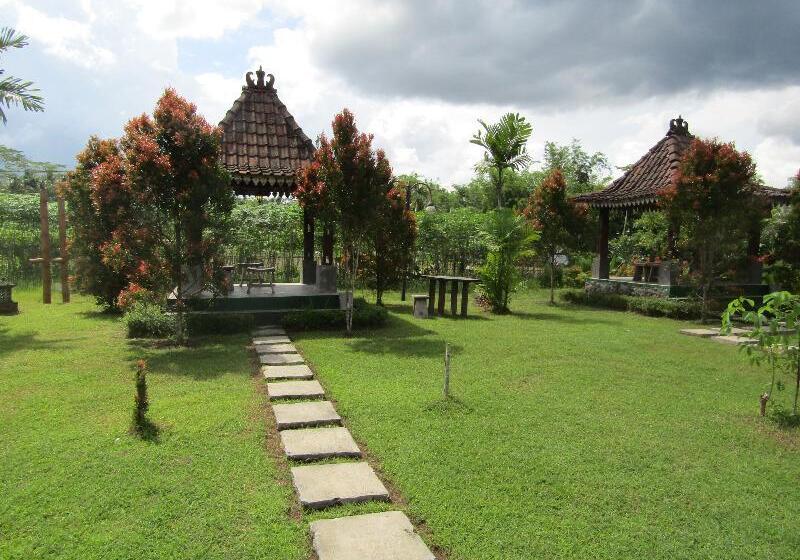 فندق Balkondes Bumiharjo