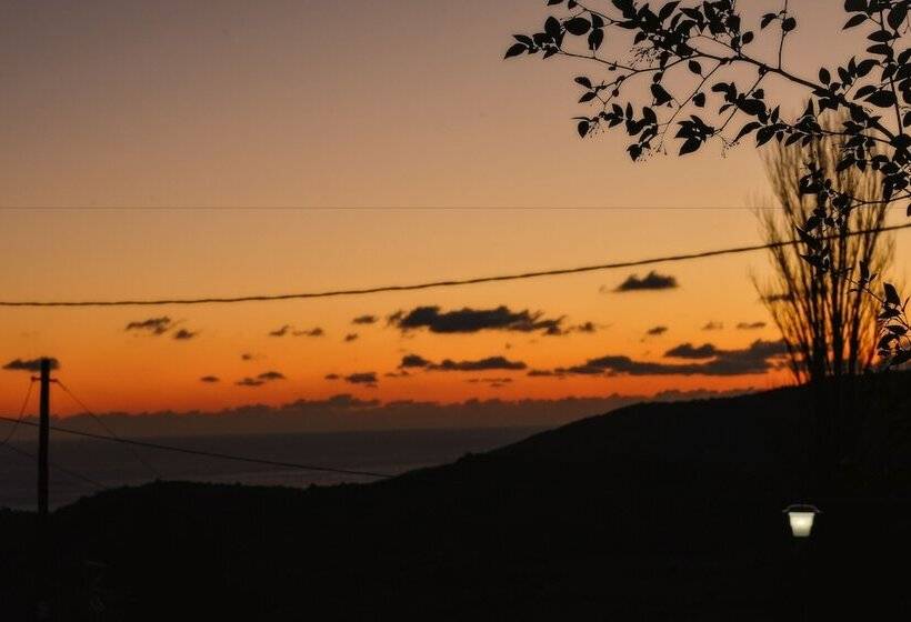 فندق Eos Authentic Experience