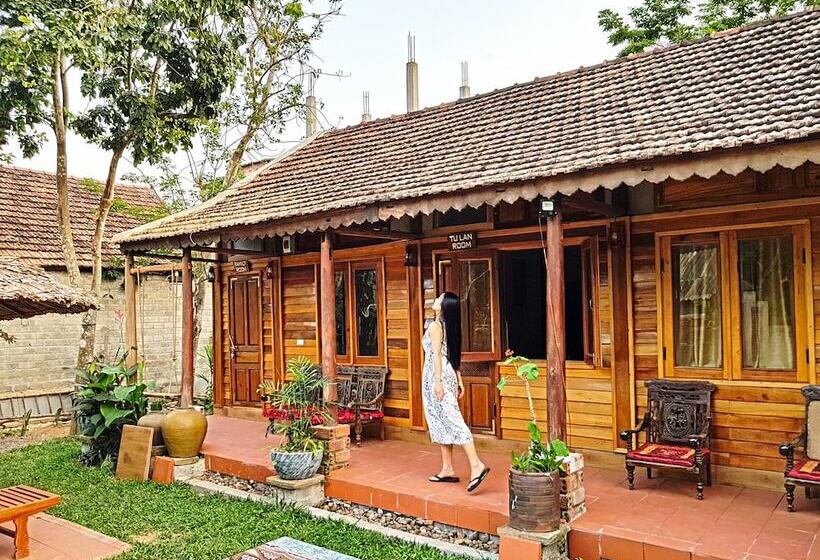 هتل Highway 20 Homestay