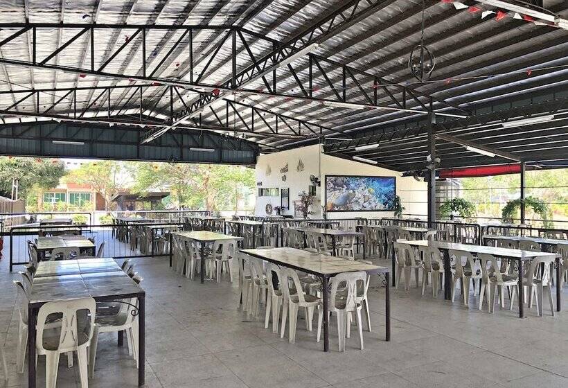 בית מלון כפרי Sea Garden Resort Iloilo