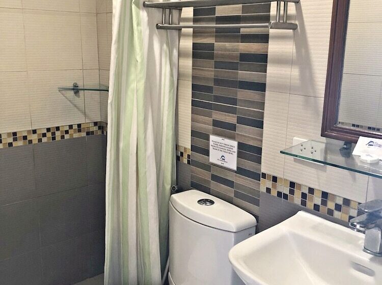 בית מלון כפרי Sea Garden Resort Iloilo