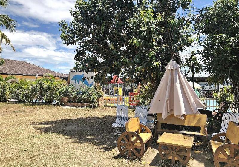 בית מלון כפרי Sea Garden Resort Iloilo