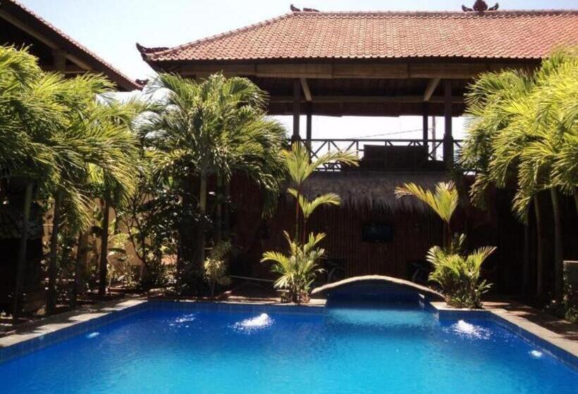 ホテル Tulamben Backpacker