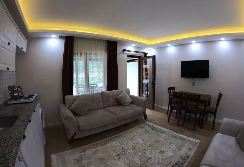هتل Uzungol Adiloglu Apart