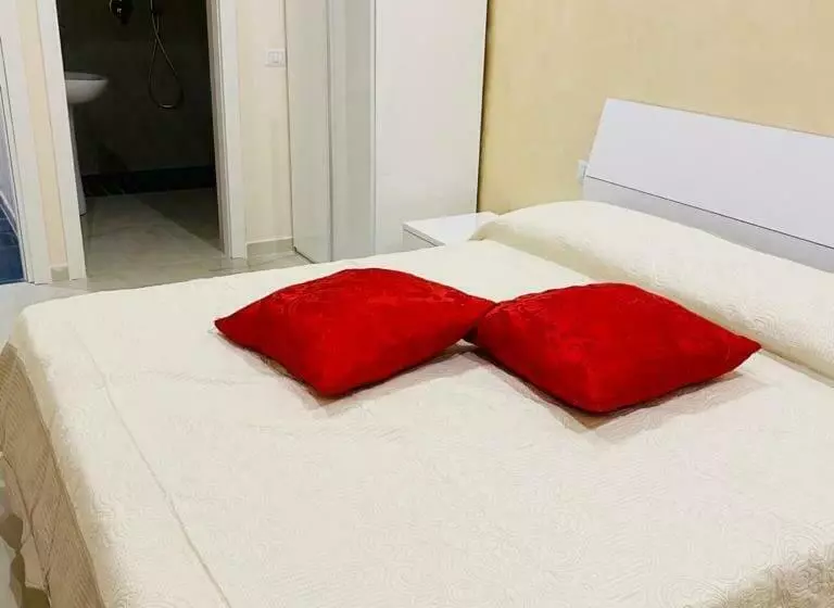 تختخواب و صبحانه The Queen Bed&breakfast