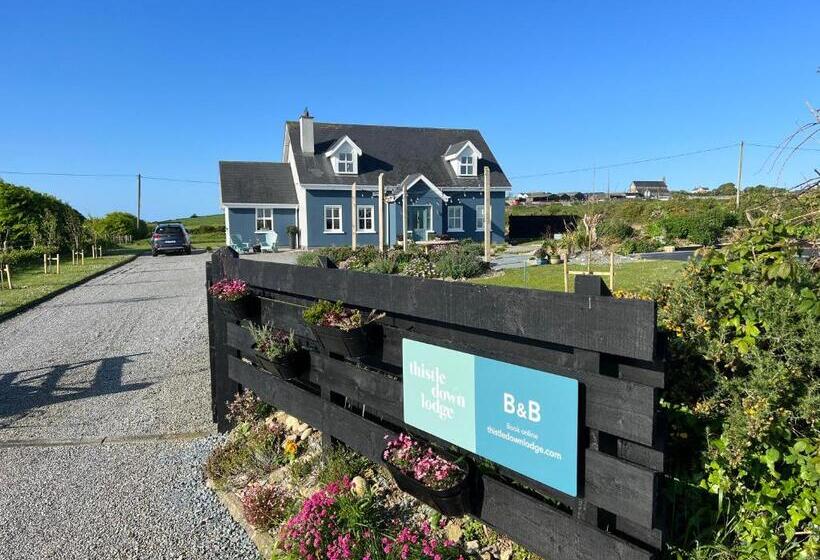 مبيت وإفطار Thistledown Lodge