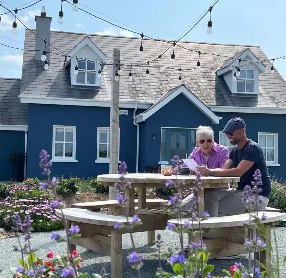 ベッドアンドブレックファースト Thistledown Lodge