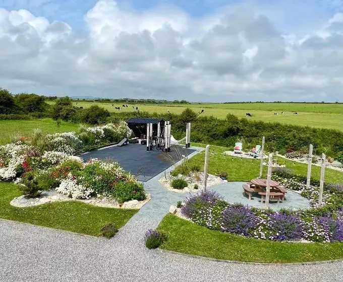 ベッドアンドブレックファースト Thistledown Lodge