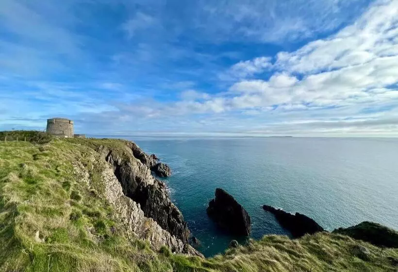 ベッドアンドブレックファースト Thistledown Lodge