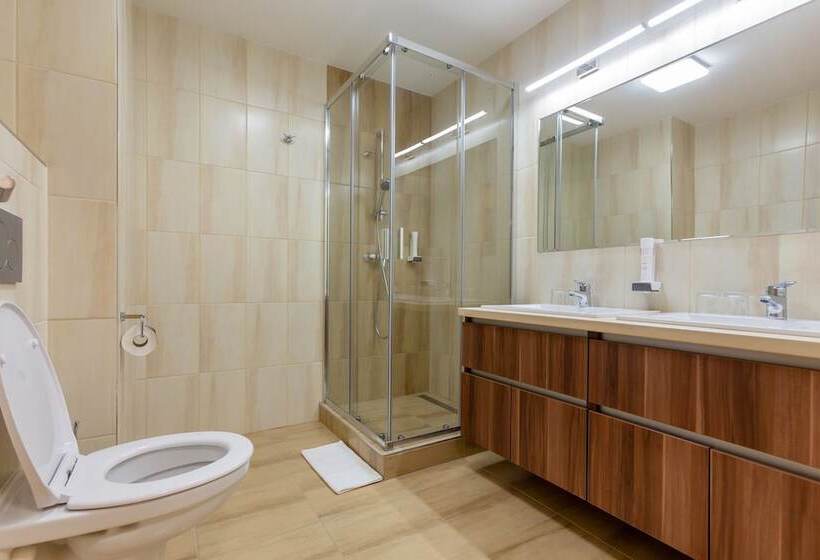 Hostel Mayer Superior Veszprem