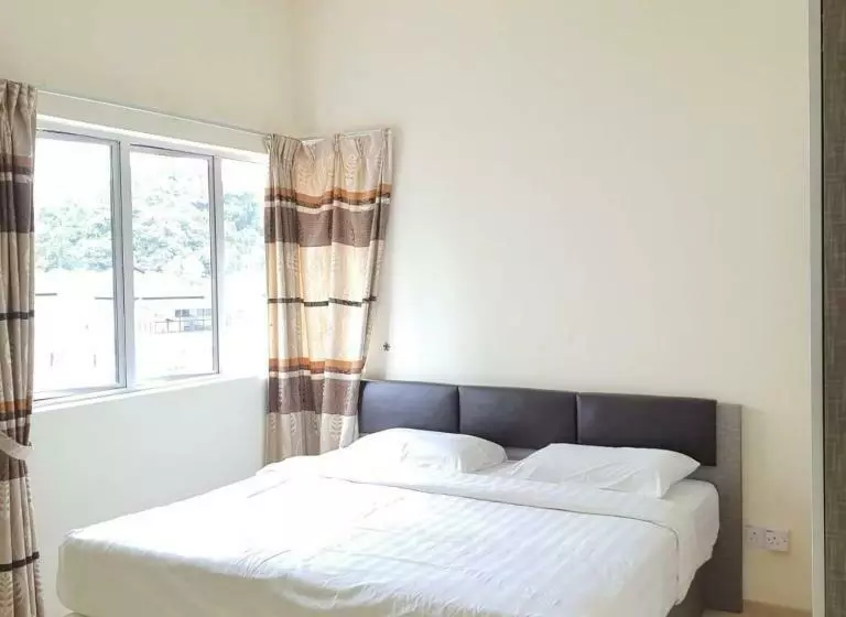 ホテル Oyo 90356 Homestay Kampung Paya Guring