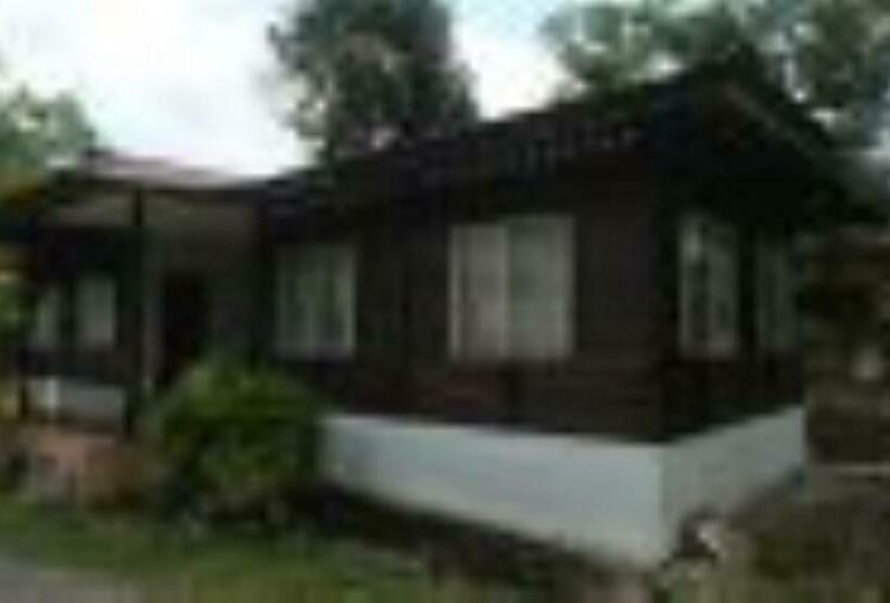 Otel Oyo 90356 Homestay Kampung Paya Guring