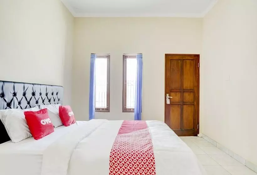 ホテル Oyo 90690 Pondok Dukuh