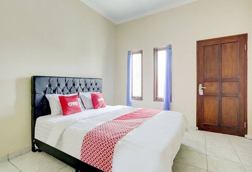 ホテル Oyo 90690 Pondok Dukuh