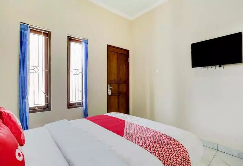 ホテル Oyo 90690 Pondok Dukuh