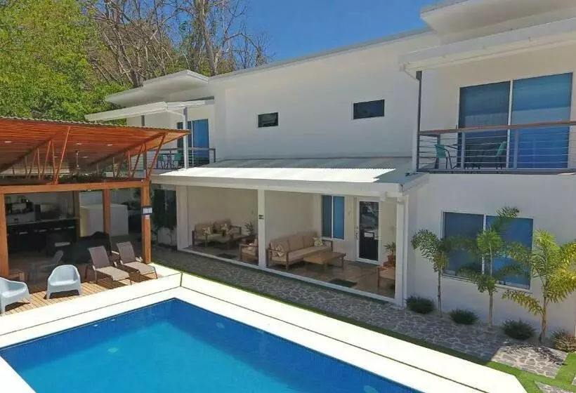 Nicoya Villas
