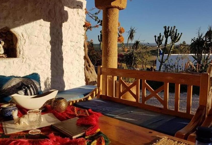 بنسيون Room In Guest Room   Room In Villa Lair De La Mer