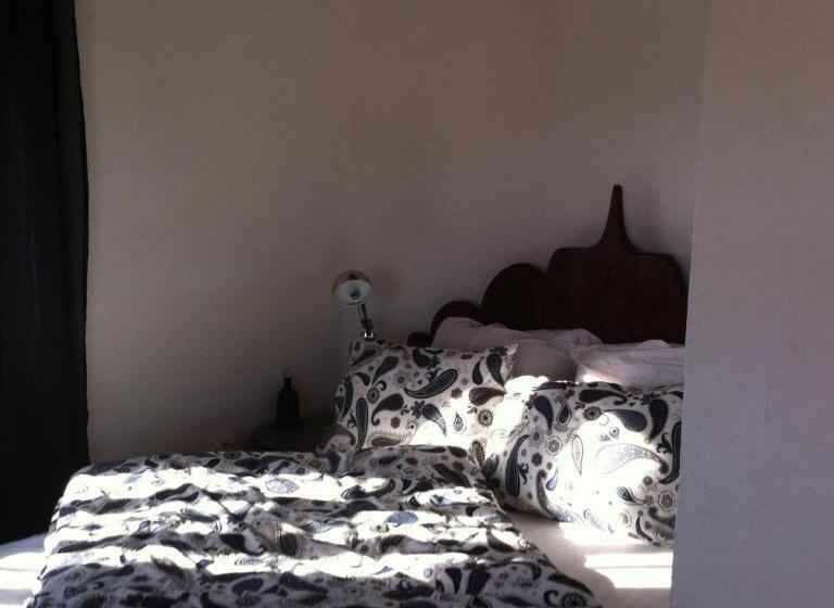 بنسيون Room In Guest Room   Room In Villa Lair De La Mer