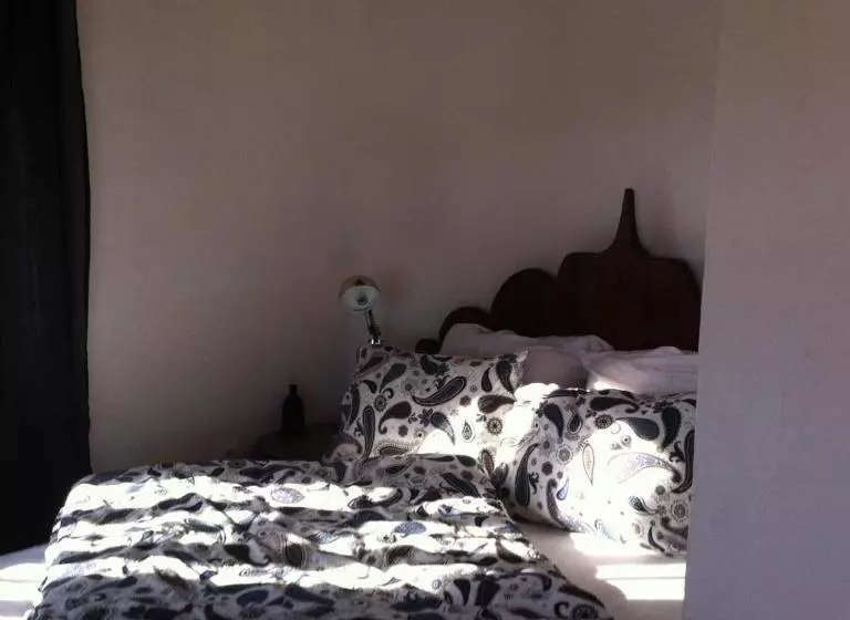 Majatalo Room In Guest Room   Room In Villa Lair De La Mer